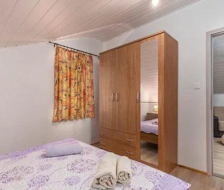 Vila San Sebastian *